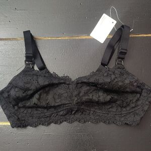 MOMANDA WOMEN'S LACE PUMPING BRA